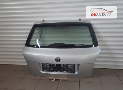 Páté dveře Fabia II krátká